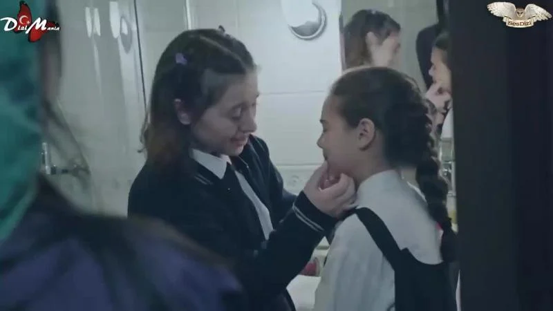 Кадры из сериала Красная комната 12 серия 1 сезон (2020)